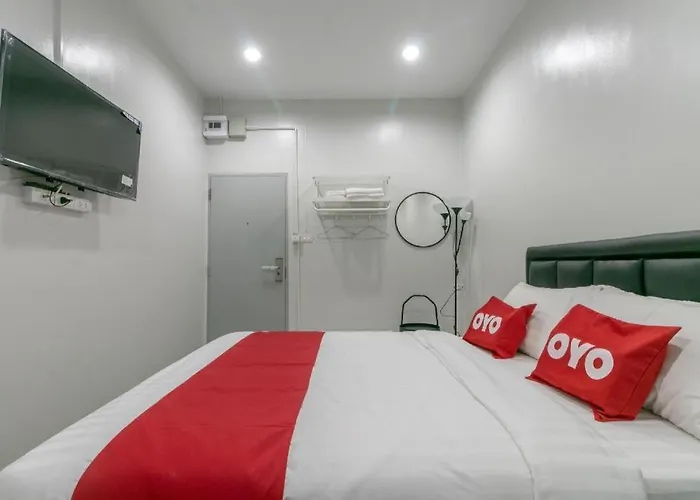 酒店 Oyo 818 Suksomboon 曼谷